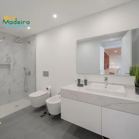 Апартаменты Ourmadeira - Bayside *